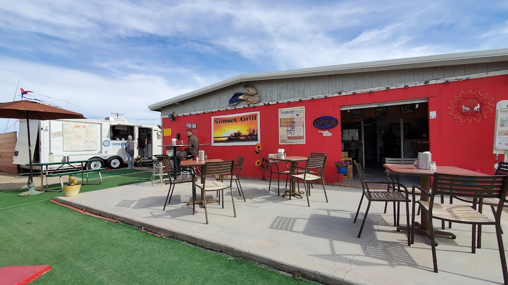 Sunset Grill | restaurant | 335 N Central Blvd, Quartzsite, AZ 85359, USA | 9286628632 OR +1 928-662-8632