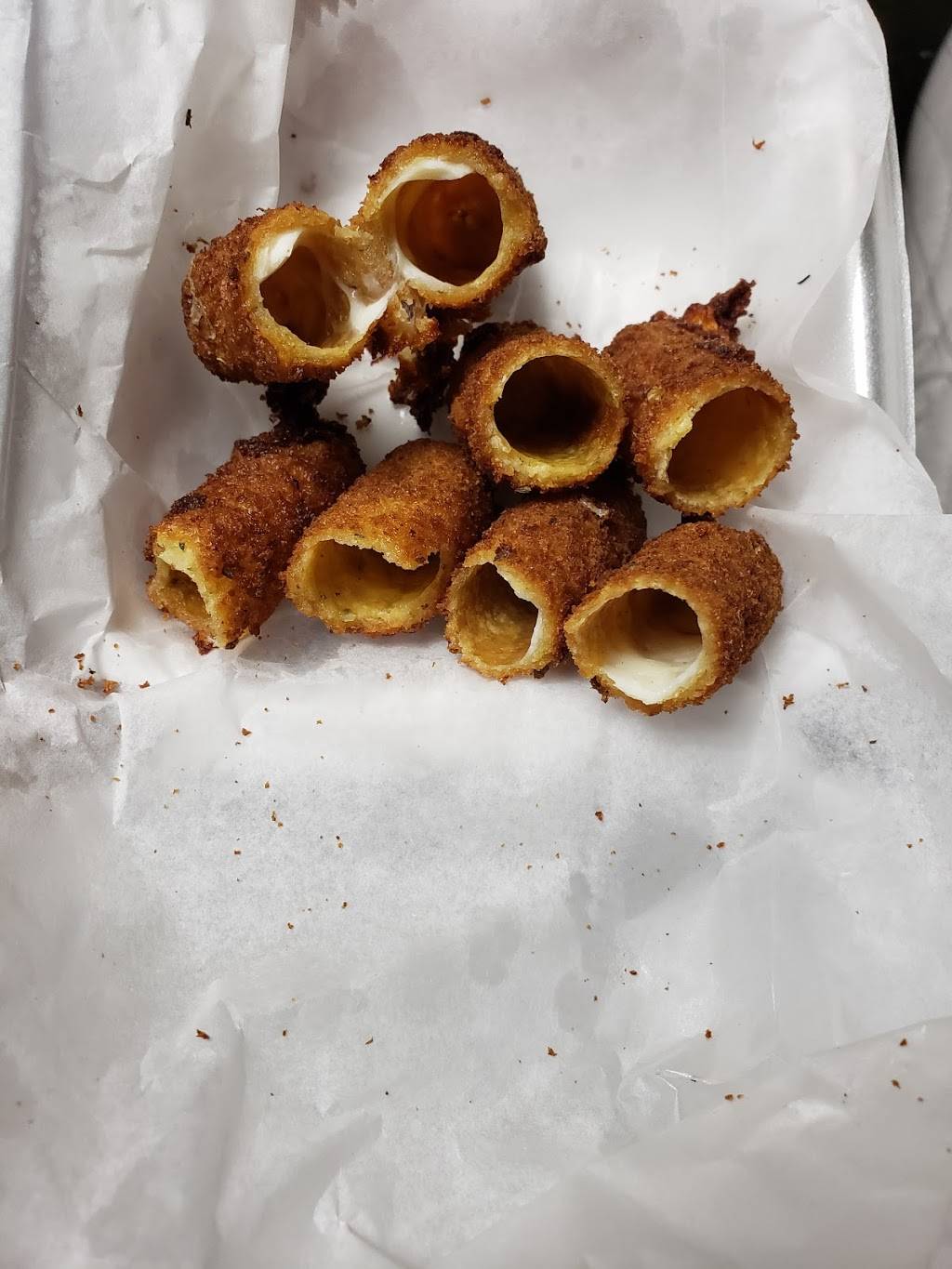 Friendlys Brooklyn Style Pizza | restaurant | 402 W Vine St, Kissimmee, FL 34741, USA | 4079441190 OR +1 407-944-1190