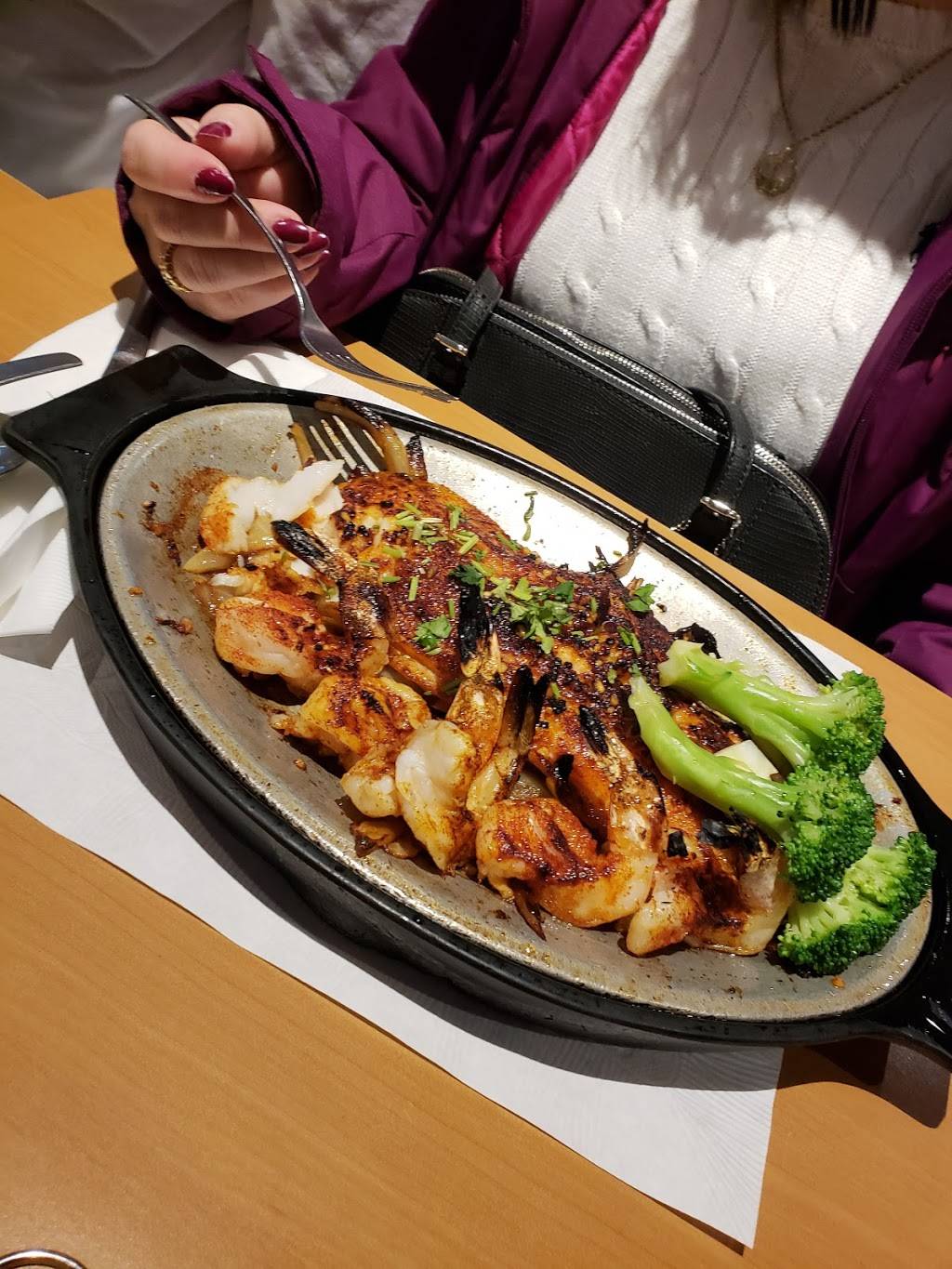 Sabrosura | restaurant | 1200 Castle Hill Ave, Bronx, NY 10462, USA | 7185971344 OR +1 718-597-1344