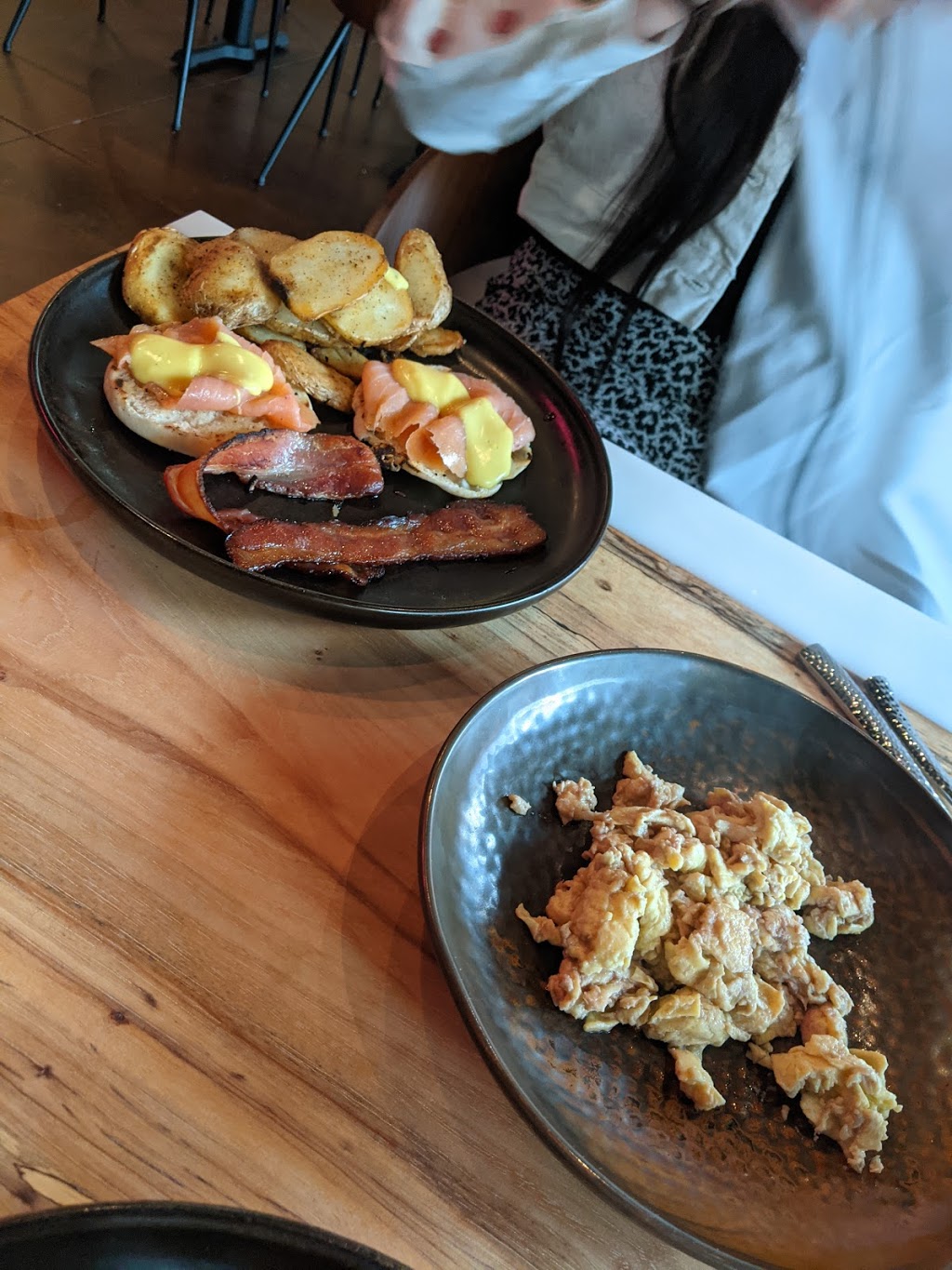 City Cellars HTX | restaurant | 1801 Binz St Suite 120, Houston, TX 77004, USA | 7132992877 OR +1 713-299-2877