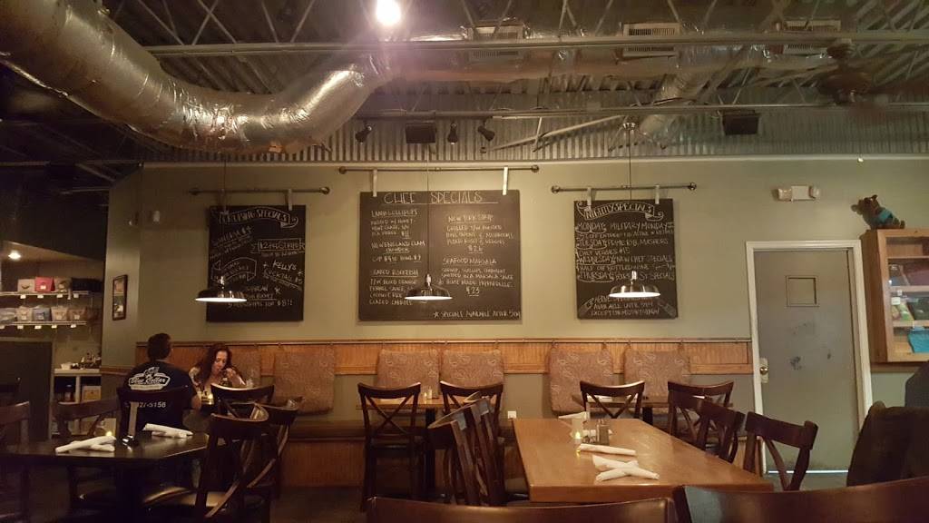 Captain Groovys Grill & Raw Bar | restaurant | 8101 Shore Dr, Norfolk, VA 23518, USA | 7579654667 OR +1 757-965-4667