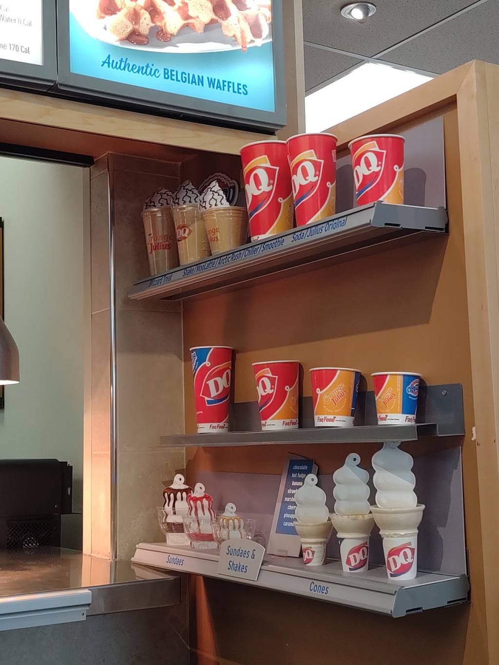 Dairy Queen Grill & Chill | restaurant | 704 E Veterans Pkwy, Yorkville, IL 60560, USA | 6305538455 OR +1 630-553-8455