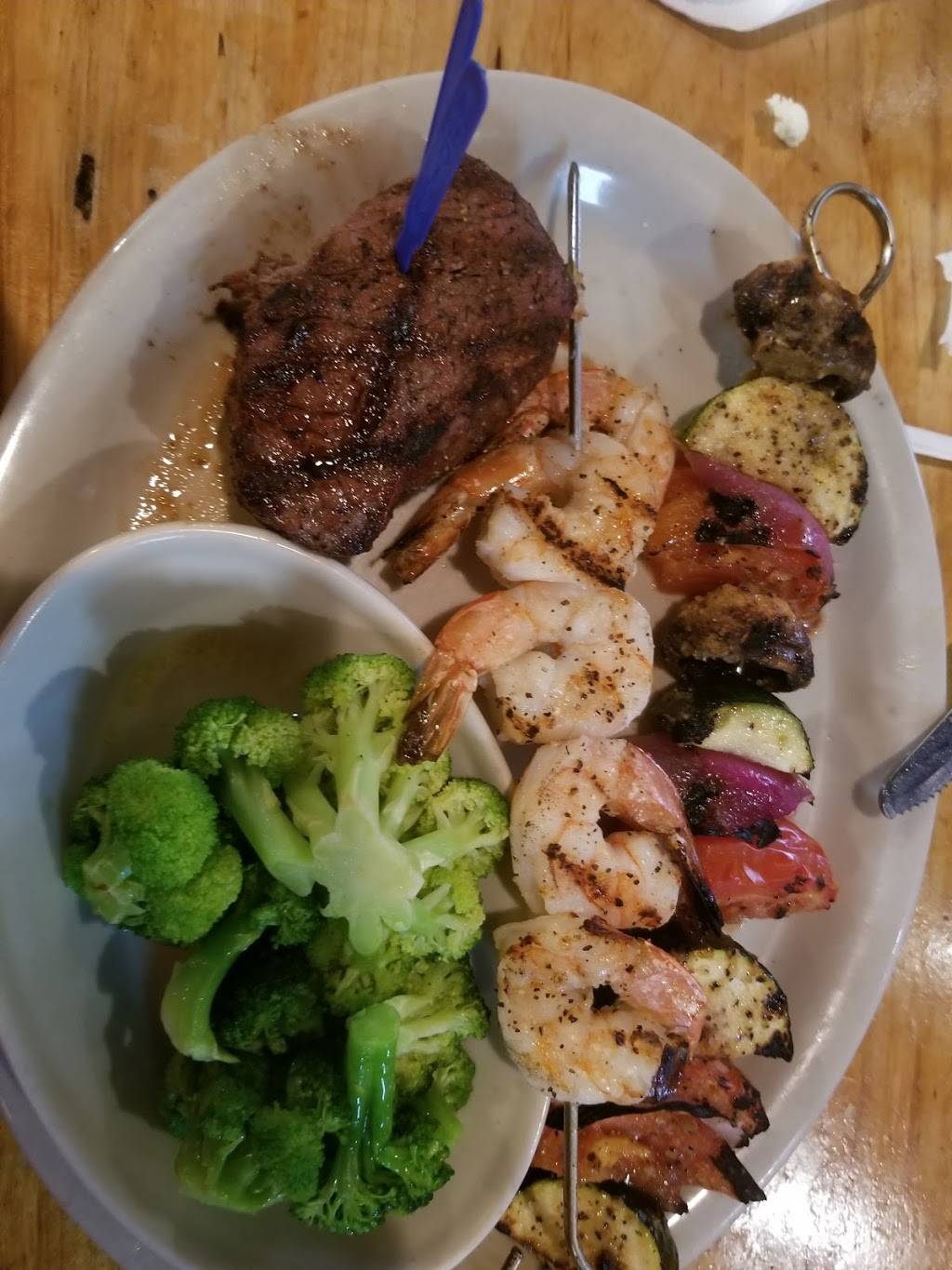 Logans Roadhouse | restaurant | 140 Rojay Dr, Lexington, KY 40503, USA | 8592730899 OR +1 859-273-0899