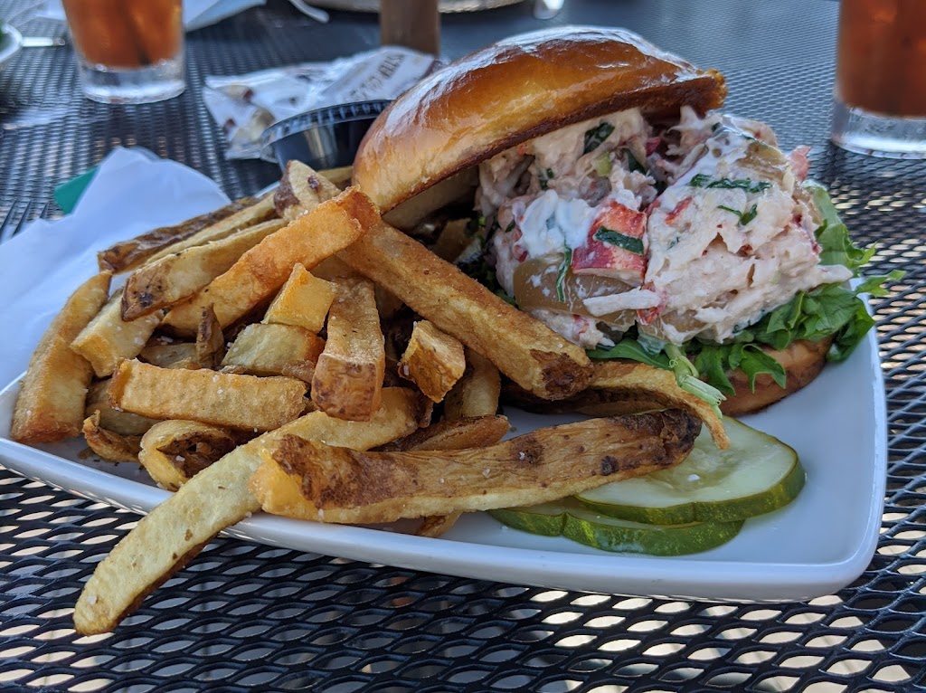 Fairview Inn | restaurant | 133 Ocean St, Marshfield, MA 02050, USA | 7818349144 OR +1 781-834-9144