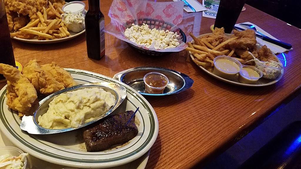 Tullys Good Times Watertown | restaurant | 1050 Arsenal St, Watertown, NY 13601, USA | 3157851999 OR +1 315-785-1999