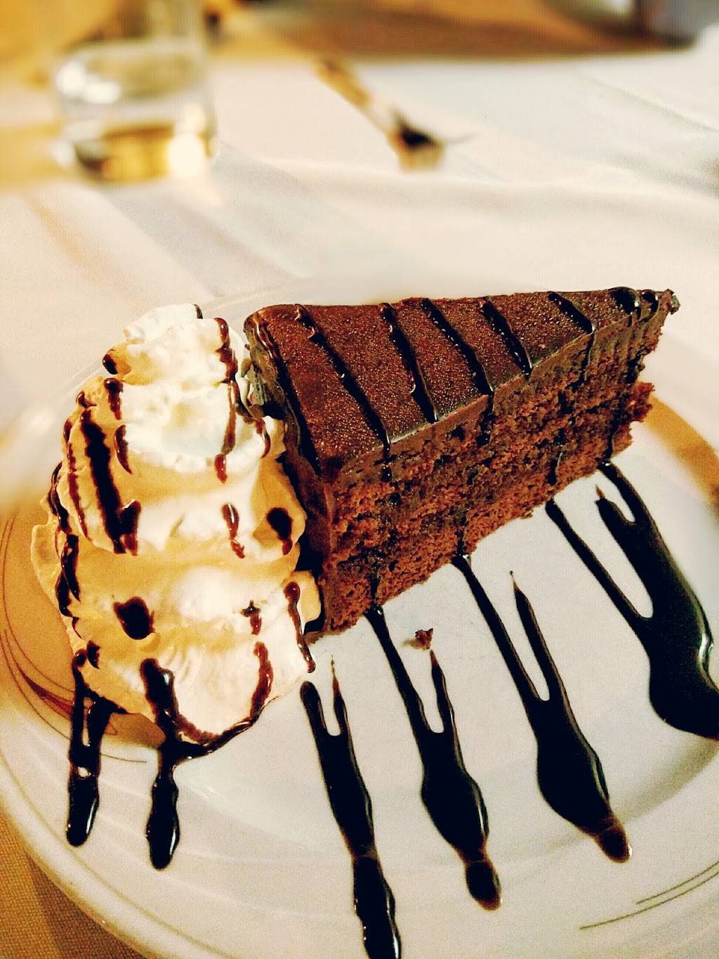 Old Country Inn | restaurant | Markham, ON L3R 2G9, Canada | 9054772715 OR +1 905-477-2715