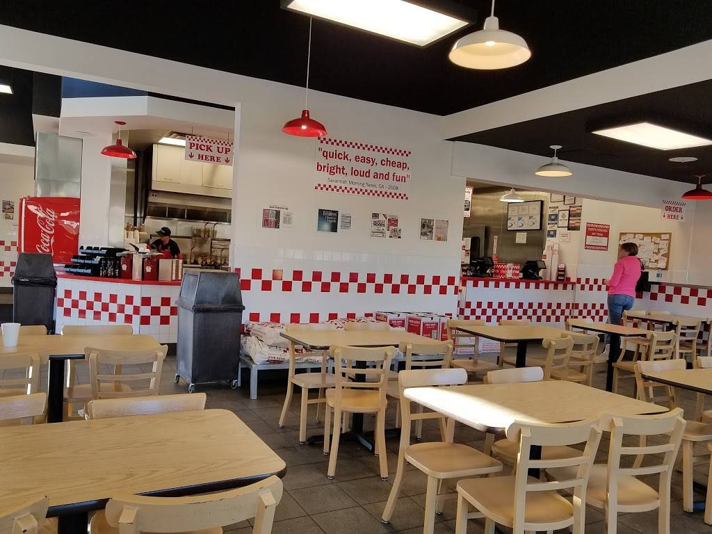 Five Guys | meal takeaway | 487 N Moorpark Rd, Thousand Oaks, CA 91360, USA | 8054960173 OR +1 805-496-0173