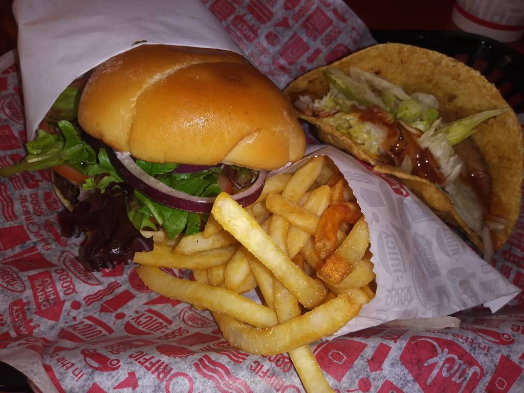 Jack in the Box | restaurant | 11211 Potranco Rd, San Antonio, TX 78253, USA | 2106795084 OR +1 210-679-5084