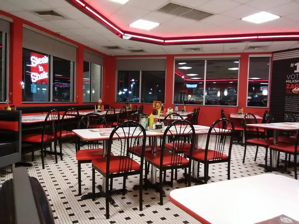 Steak n Shake | restaurant | 4199 Hacks Cross Rd, Memphis, TN 38125, USA | 9017553483 OR +1 901-755-3483