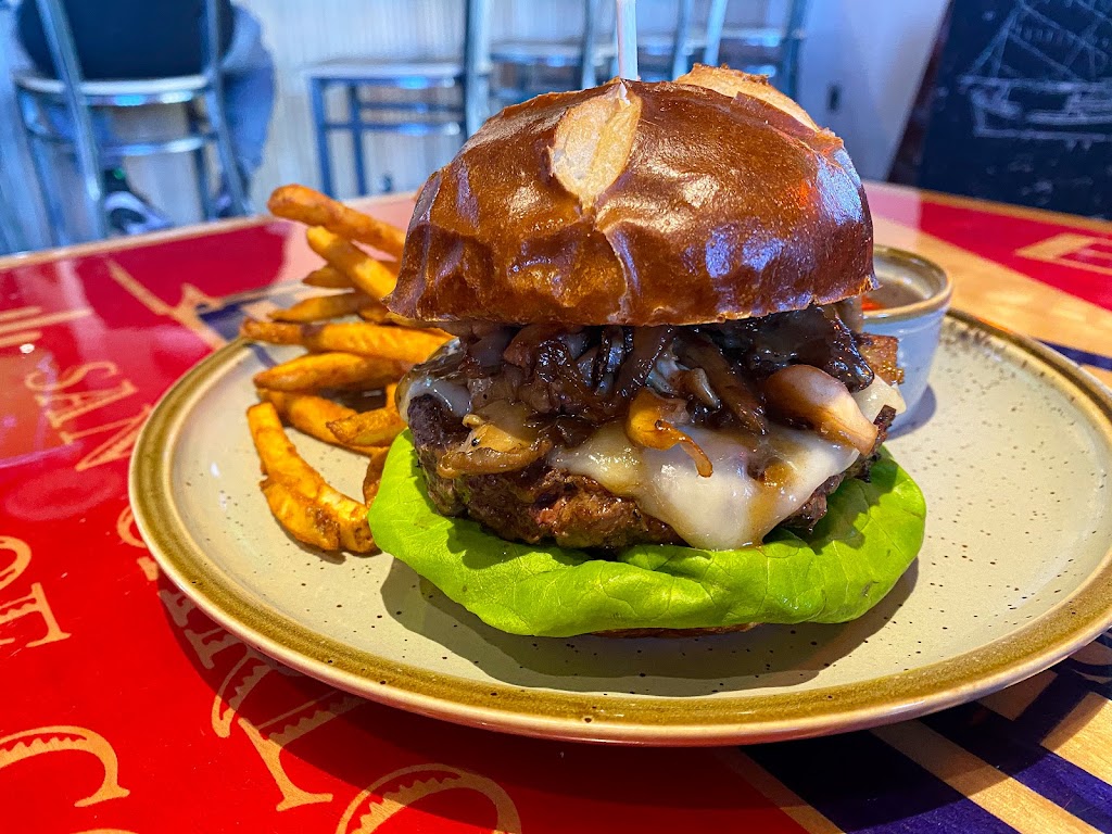 The Landing | restaurant | 8195 N Oracle Rd, Oro Valley, AZ 85704, USA | 5203951099 OR +1 520-395-1099