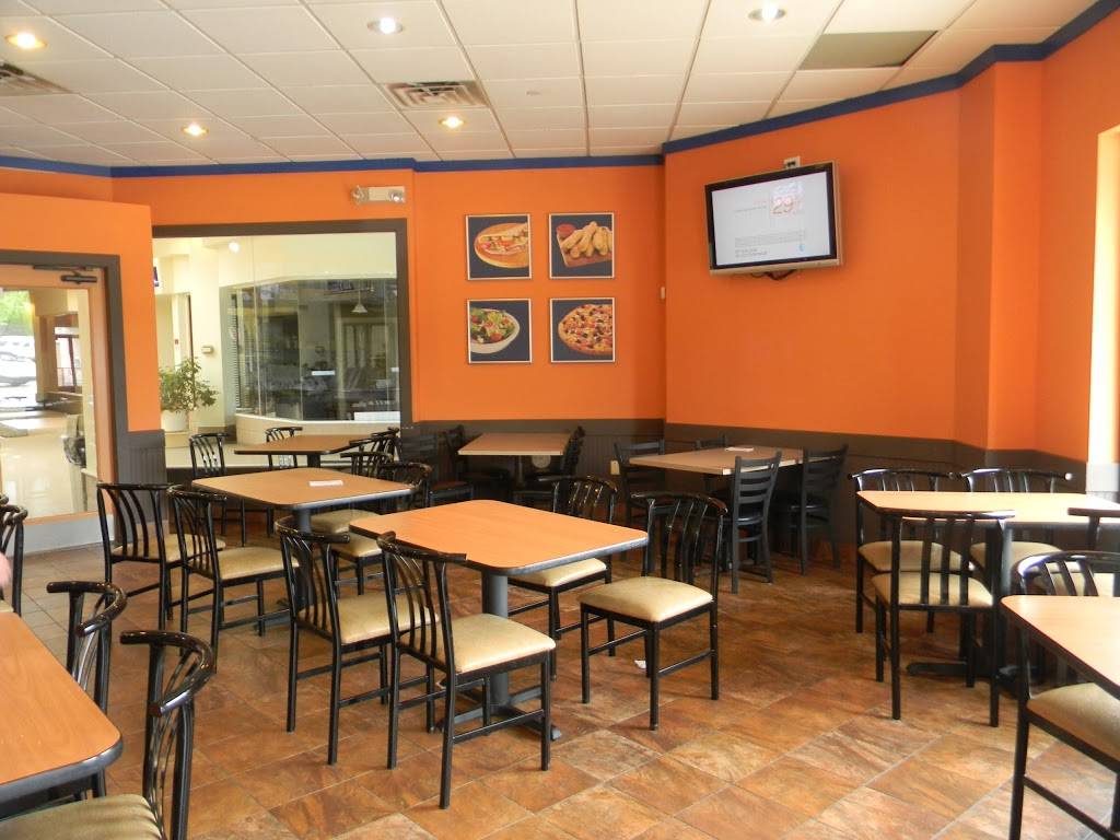 Cottage Inn Pizza | meal delivery | 2900 S State St #5, Ann Arbor, MI 48104, USA | 7346634500 OR +1 734-663-4500