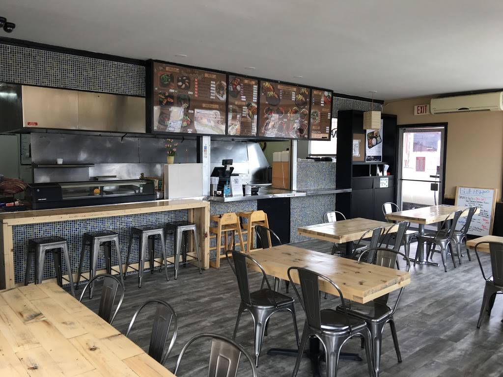 Blue fish | restaurant | 7125 State St, Huntington Park, CA 90255, USA | 3235890434 OR +1 323-589-0434