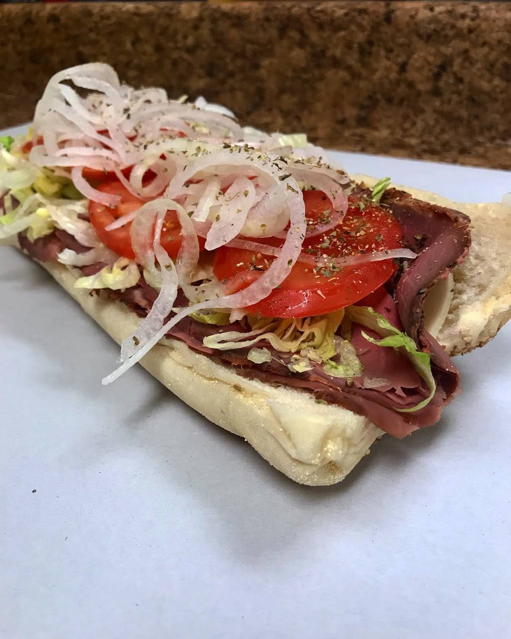 T & F Farmers Pride | restaurant | 8101 Ridge Ave, Philadelphia, PA 19128, USA | 2154870889 OR +1 215-487-0889