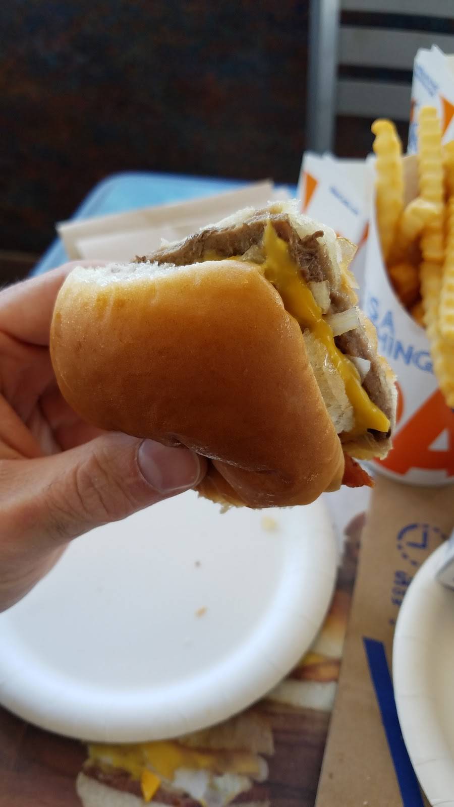 White Castle | restaurant | 5201 Salem Bend Dr, Trotwood, OH 45426, USA | 9378541250 OR +1 937-854-1250