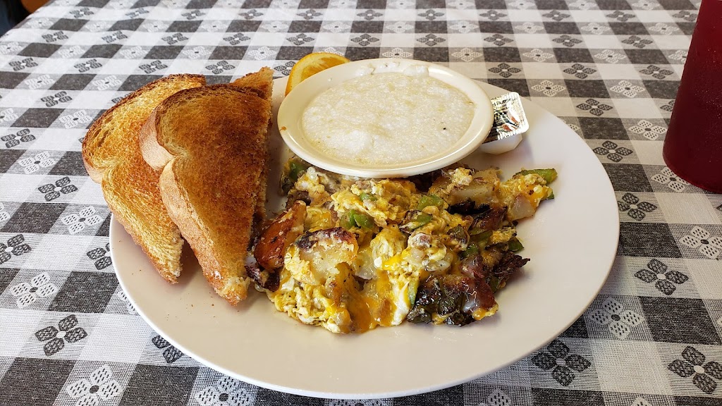 Colonels Delicatessen | restaurant | 4809 Newcom Ave # 2, Knoxville, TN 37919, USA | 8655888481 OR +1 865-588-8481