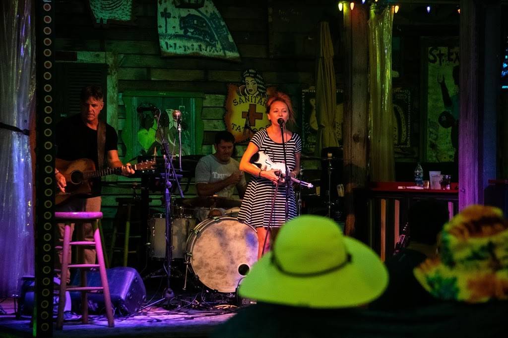 House of Blues Restaurant & Bar | restaurant | 1490 E Buena Vista Dr, Orlando, FL 32830, USA | 4079342623 OR +1 407-934-2623