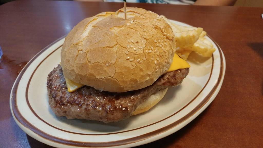 Four Seasons Family Restaurant | restaurant | 5201 Jefferson Davis Hwy, Fredericksburg, VA 22408, USA | 5407102515 OR +1 540-710-2515