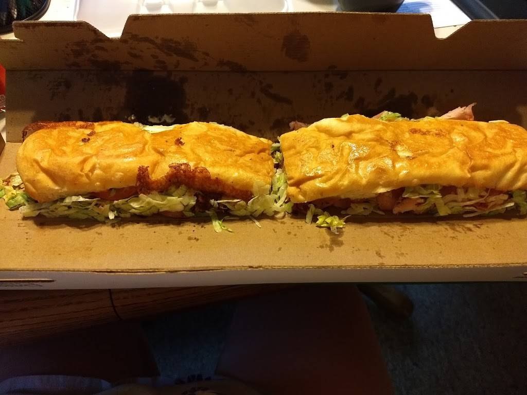 Mancinos Pizza & Grinders | restaurant | 544 S State St, Big Rapids, MI 49307, USA | 2317966666 OR +1 231-796-6666