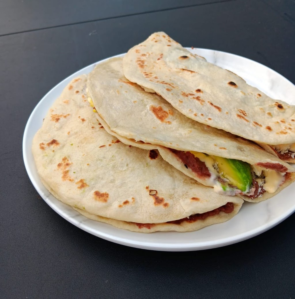 Cafetería la hondureña | restaurant | 3705 Mobile Hwy, Pensacola, FL 32505, USA | 8504804824 OR +1 850-480-4824