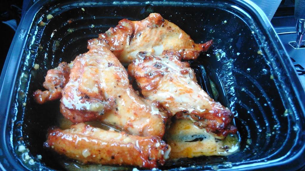 Little Caesars Pizza | meal takeaway | 23110 W Outer Dr, Allen Park, MI 48101, USA | 3135627540 OR +1 313-562-7540