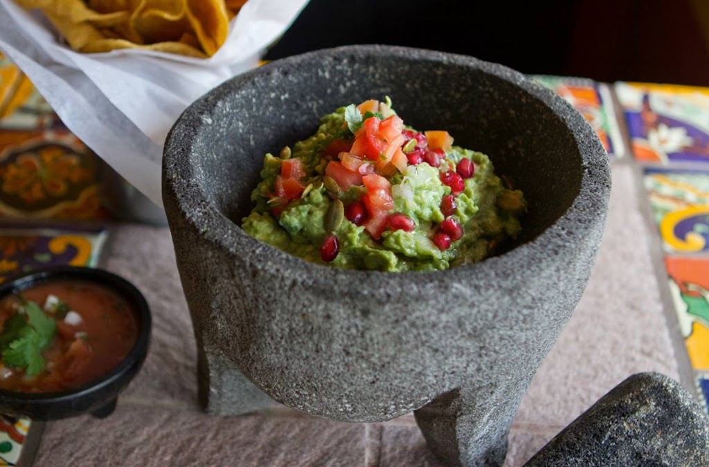 Olé | restaurant | 11 Springfield St, Cambridge, MA 02139, USA | 6174924495 OR +1 617-492-4495