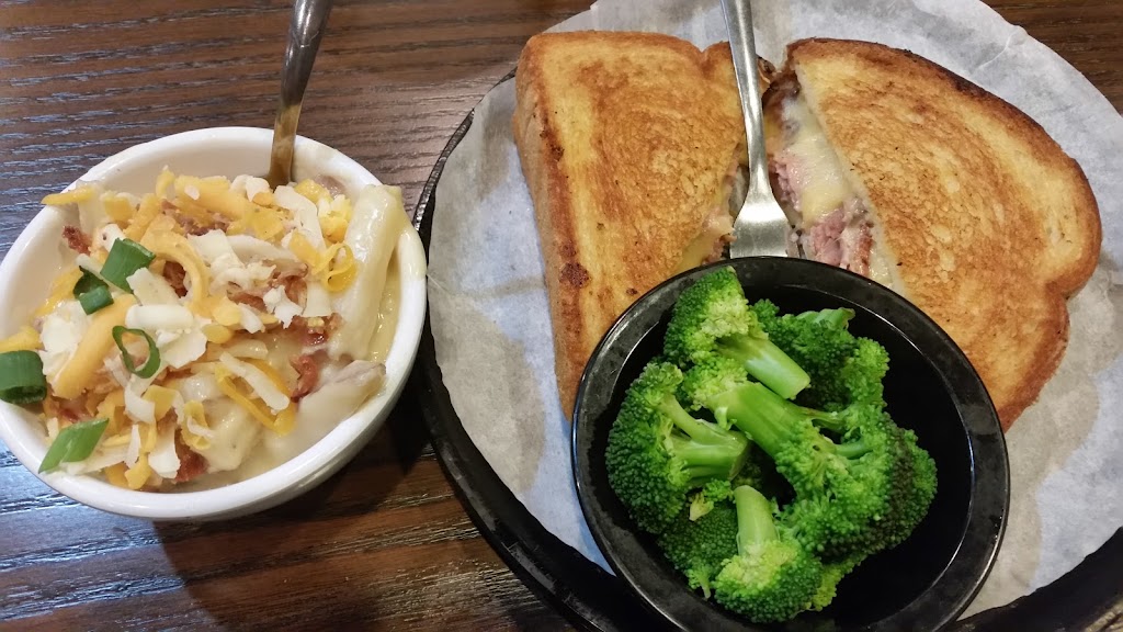 Buckhead Cafe | cafe | 760 Campbell Ln #100, Bowling Green, KY 42104, USA | 2708460110 OR +1 270-846-0110