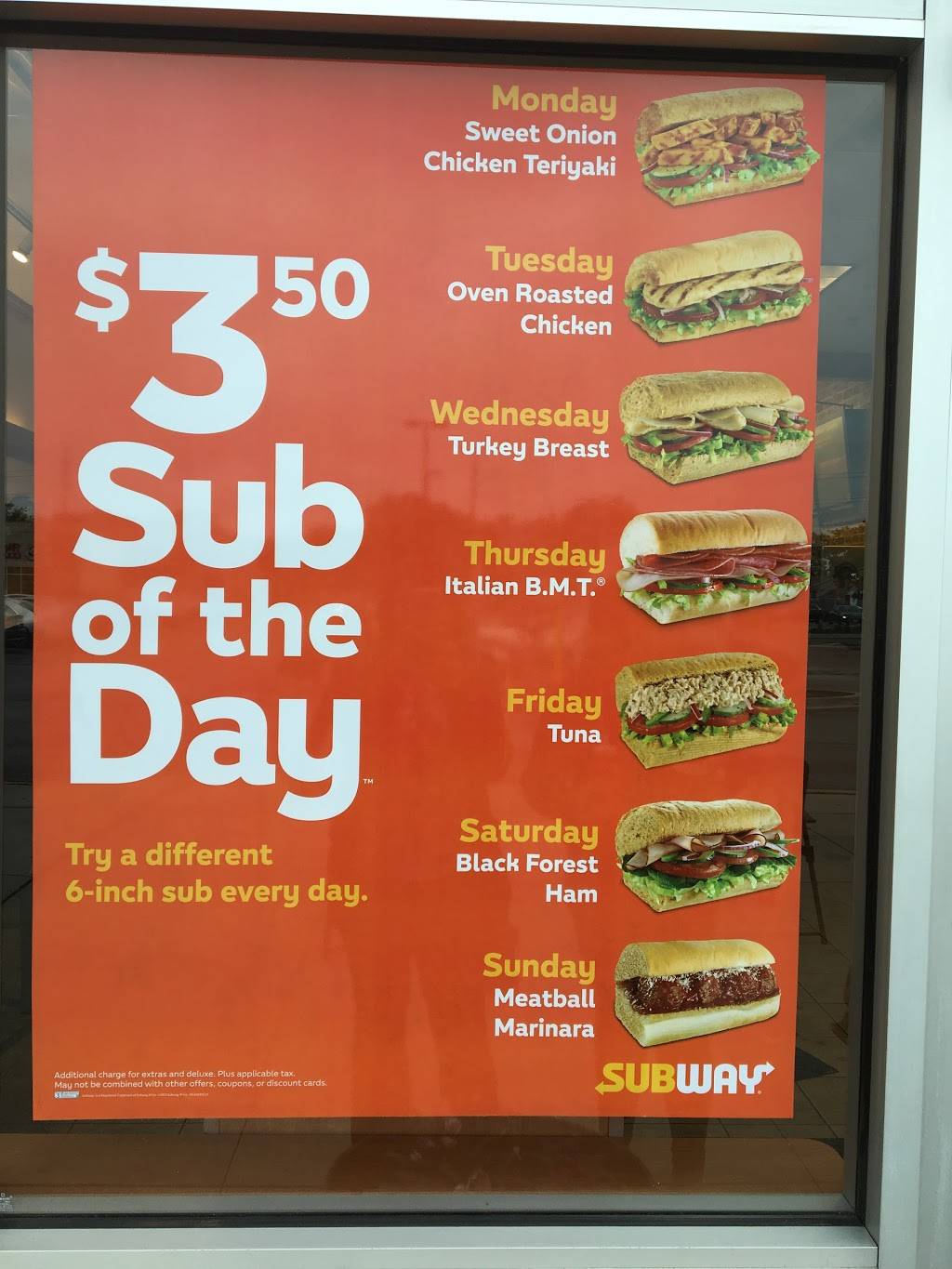 Subway Restaurants | restaurant | 7076 N Mannheim Road, Rosemont, IL 60018, USA | 8478243400 OR +1 847-824-3400