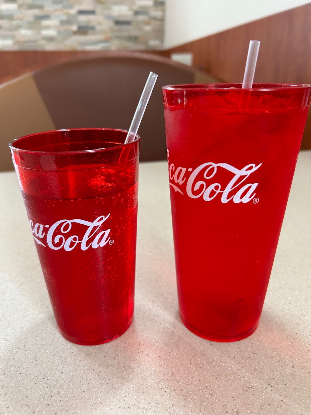 Leos Coney Island | restaurant | 7660 Merriman Rd, Romulus, MI 48174, USA | 7345896178 OR +1 734-589-6178