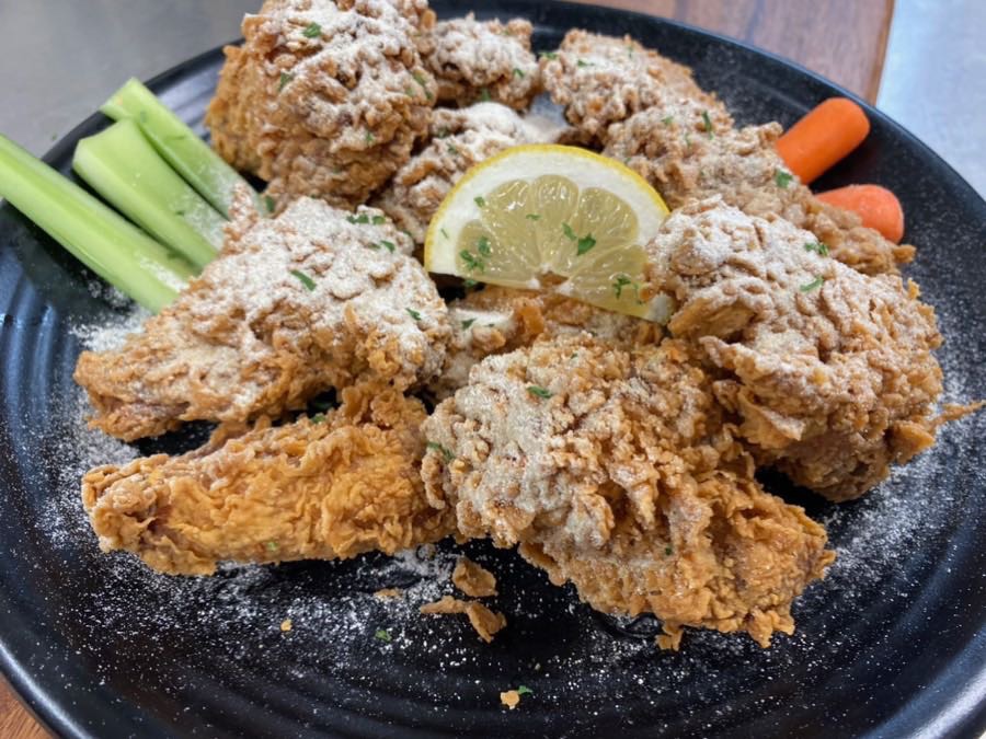 Chi+Mac | restaurant | 330 Wake Ave, El Centro, CA 92243, USA | 7603530203 OR +1 760-353-0203