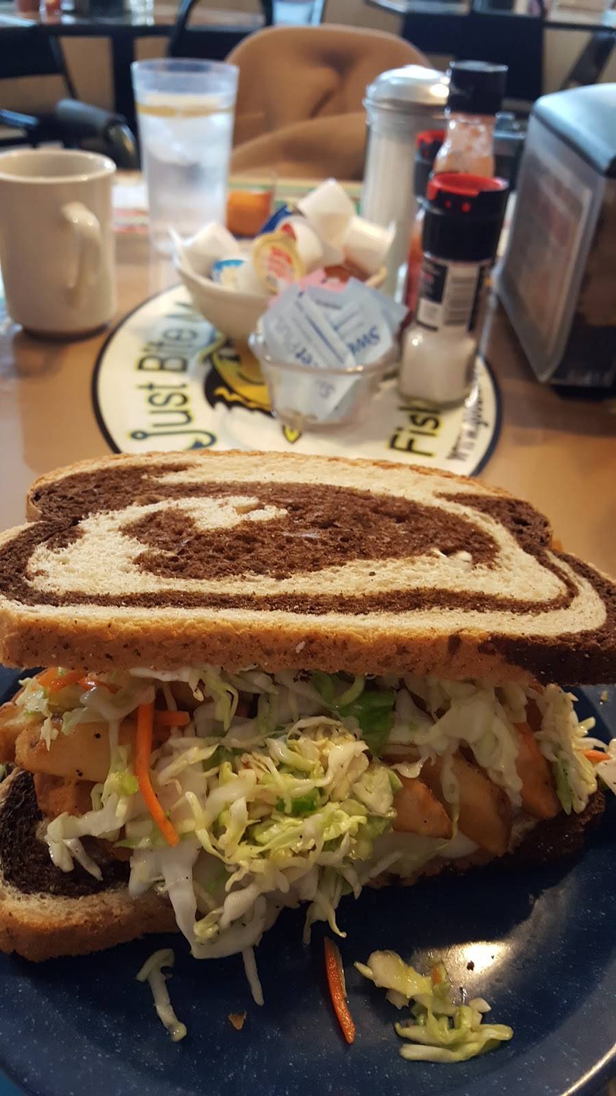 Country side family restaurant | restaurant | 1994 PA-285, Linesville, PA 16424, USA | 7249272132 OR +1 724-927-2132