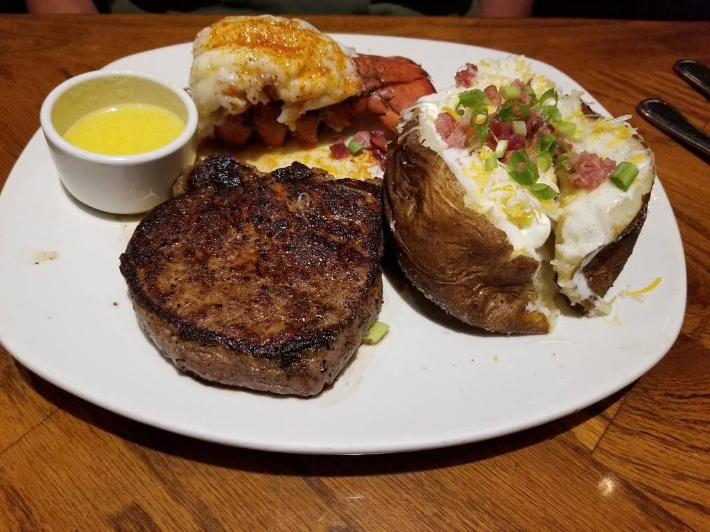 Outback Steakhouse | restaurant | 24900 Sperry Dr, Westlake, OH 44145, USA | 4408923445 OR +1 440-892-3445