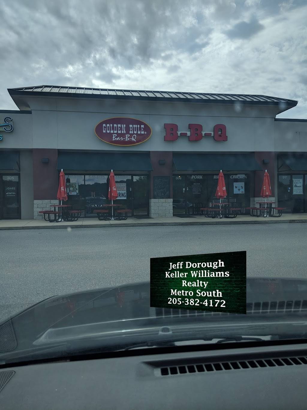 Golden Rule BBQ | restaurant | 309 Huntley Pkwy, Pelham, AL 35124, USA | 2056244461 OR +1 205-624-4461