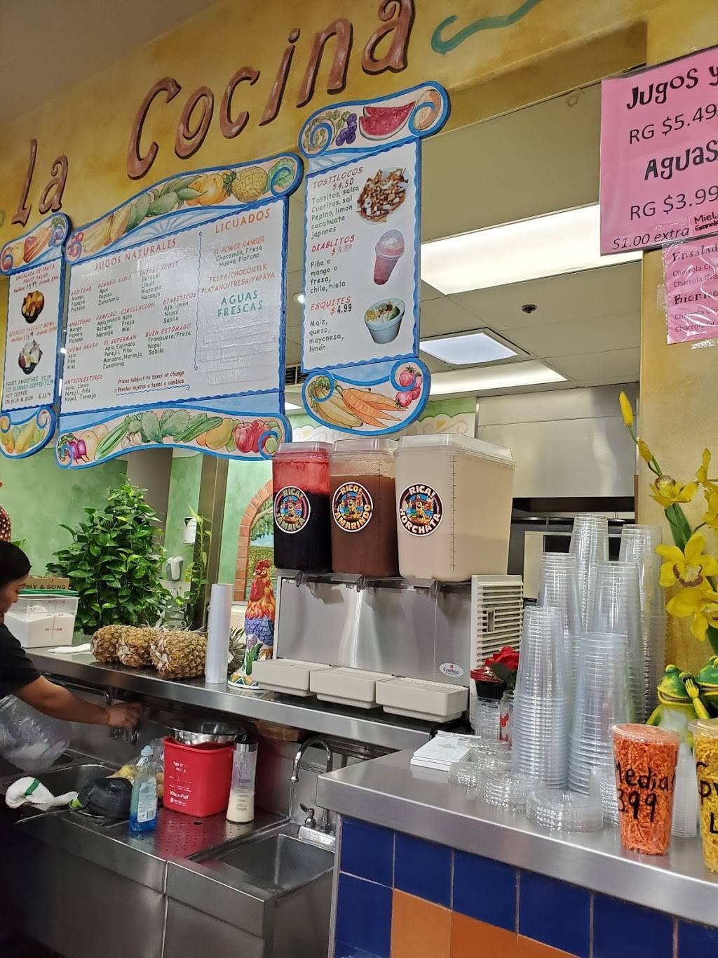 El Gallito Market | restaurant | 12242 Valley Blvd, El Monte, CA 91732, USA | 6264421190 OR +1 626-442-1190