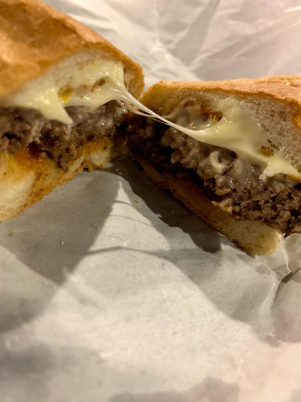 Rose & Vicki’s of North Plymouth | restaurant | 358 Court St, Plymouth, MA 02360, USA | 5087466066 OR +1 508-746-6066