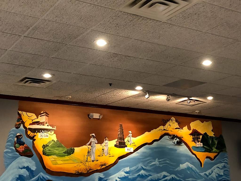 Pho Town | restaurant | 8788 Dempster Street, Niles, IL 60714, USA | 2249389789 OR +1 224-938-9789