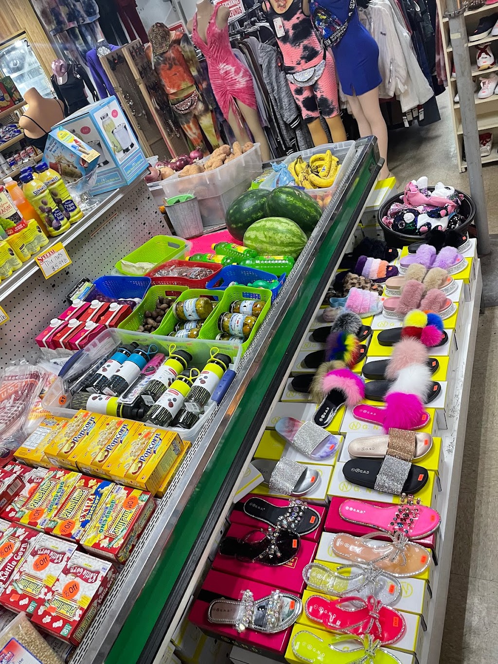 DDees Farmers Market | restaurant | 3909 Middlebelt Rd, Inkster, MI 48141, USA | 7343268888 OR +1 734-326-8888