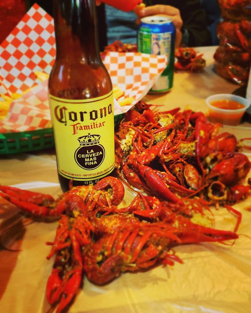 Joe Cajun | restaurant | 5853, 1115 E Pioneer Pkwy #101, Arlington, TX 76010, USA | 8178017188 OR +1 817-801-7188