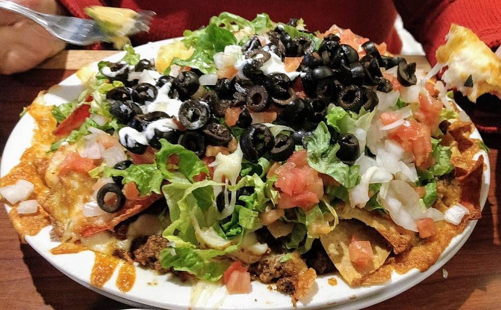 Bobby Byrnes | restaurant | 6 Central Square, Mashpee, MA 02649, USA | 5084770600 OR +1 508-477-0600