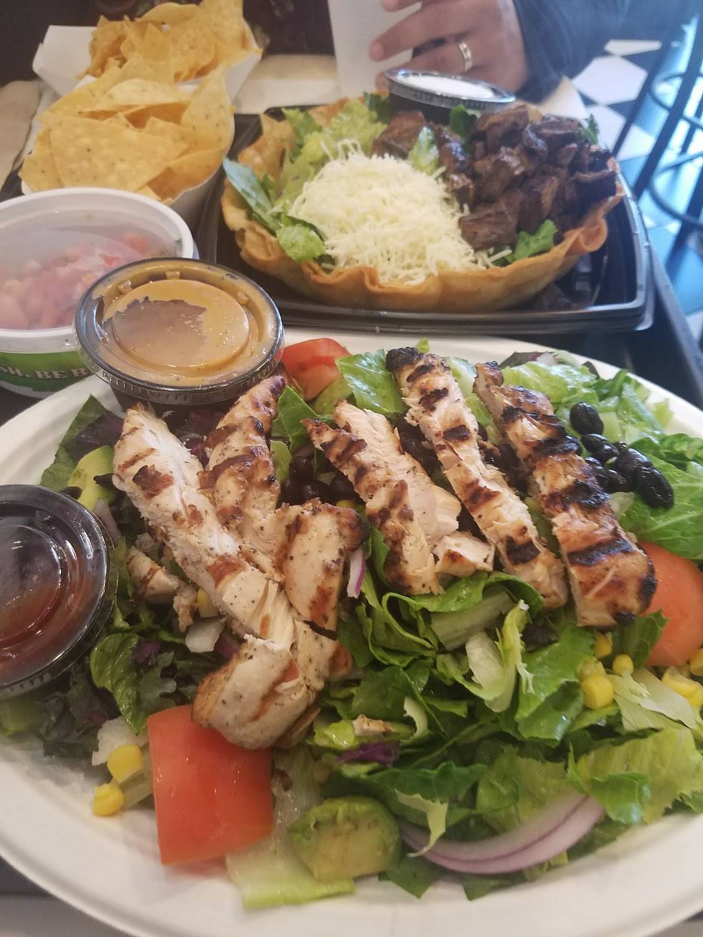 Baja Fresh Mexican Grill | restaurant | 3990 El Camino Real, Palo Alto, CA 94306, USA | 6504248599 OR +1 650-424-8599