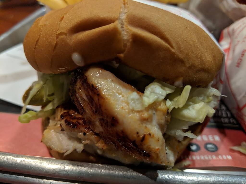 Fatburger | restaurant | 8500 W 3rd St, Los Angeles, CA 90048, USA | 3102898810 OR +1 310-289-8810