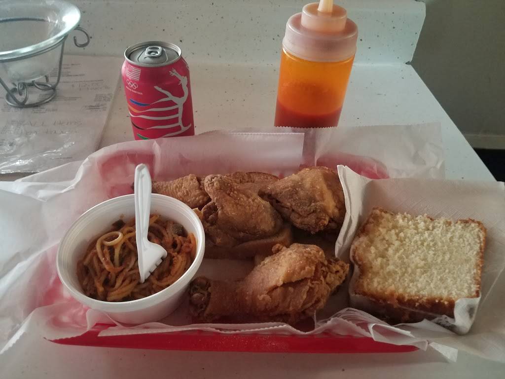 Neighborhood Smoke House Llc | restaurant | 1403 Winter St, Fort Wayne, IN 46803, USA | 2607397041 OR +1 260-739-7041