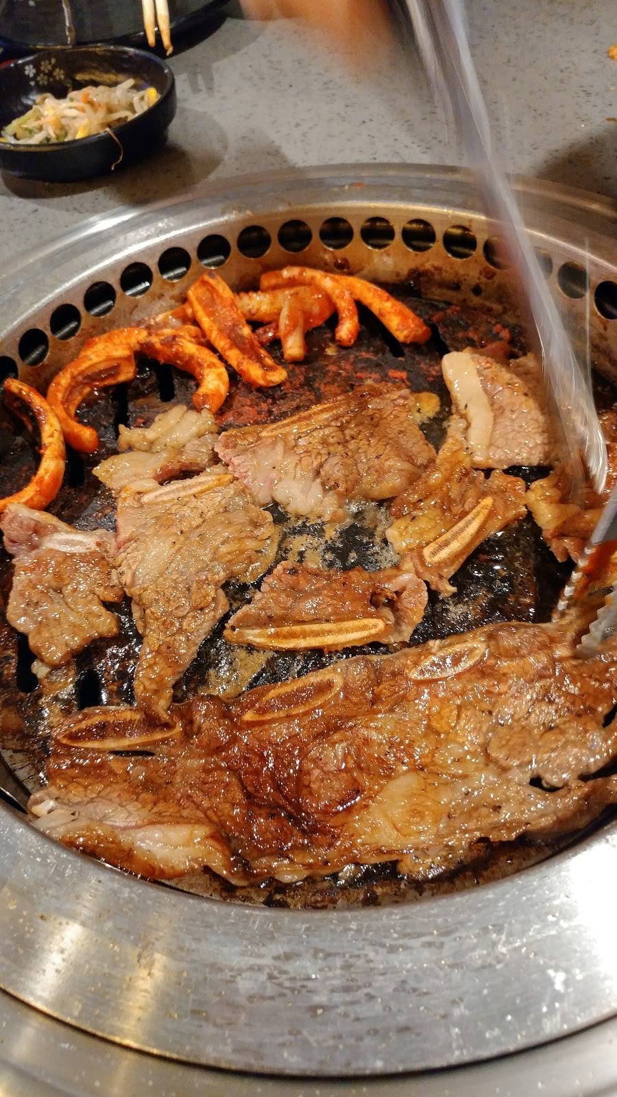K-Pot Korean BBQ & Hot Pot | restaurant | 300 NJ-18, East Brunswick, NJ 08816, USA | 7322102704 OR +1 732-210-2704
