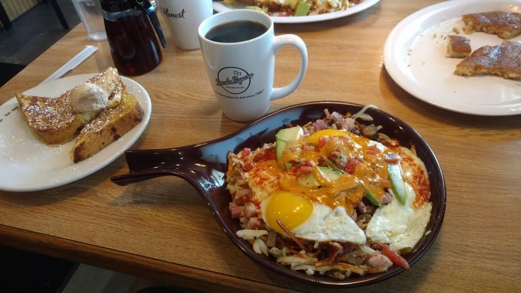 Lincoln Square Pancake House | restaurant | 901 E Broadway St, Fortville, IN 46040, USA | 3177474910 OR +1 317-747-4910