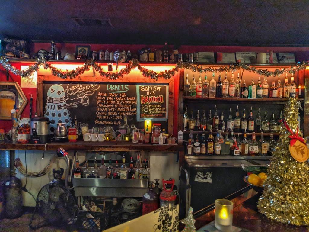 Ten Bells Tavern | restaurant | 232 W 7th St, Dallas, TX 75208, USA | 2149432677 OR +1 214-943-2677