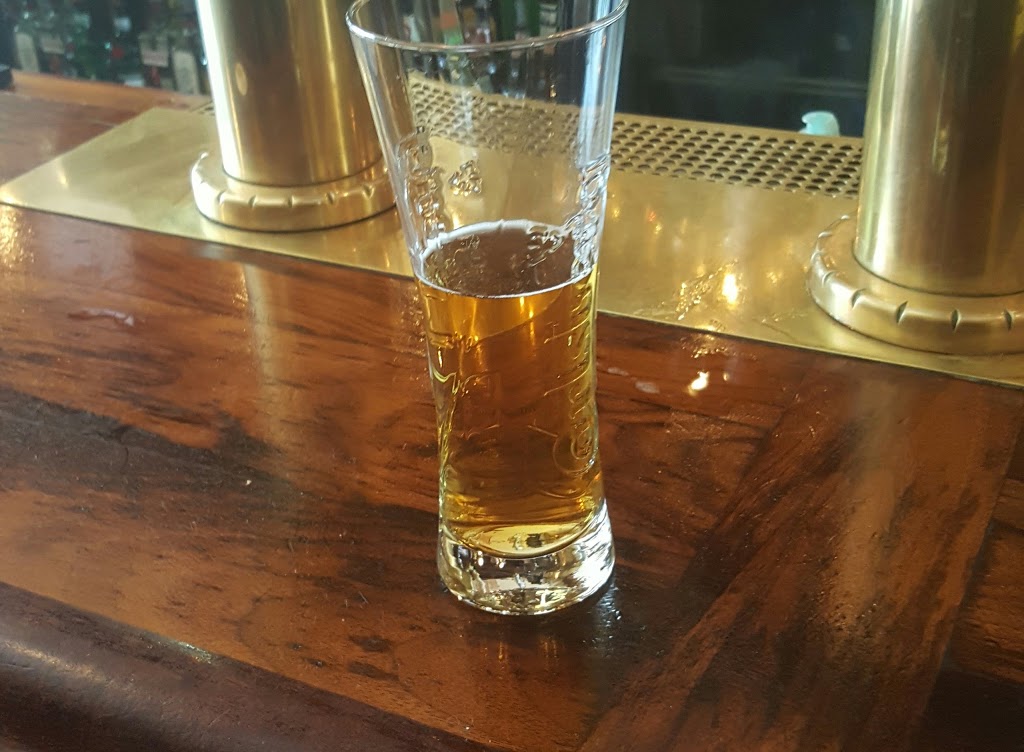 Maggie McGarrys | restaurant | 1353 Grant Ave, San Francisco, CA 94133, USA | 4153999020 OR +1 415-399-9020