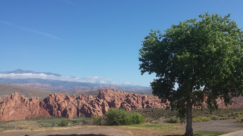 Sky Mountain Grill | restaurant | 1030 N, Hurricane, UT 84737, USA | 4356352575 OR +1 435-635-2575