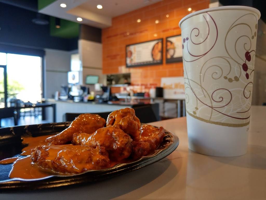 Epic Wings | restaurant | 9524 W Camelback Rd Suite C-100, Glendale, AZ 85305, USA | 6027731477 OR +1 602-773-1477