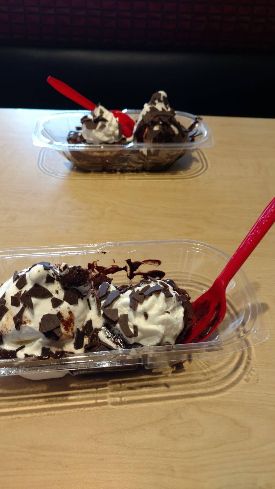 Dairy Queen Grill & Chill | restaurant | 2024 US Hwy 78 E, Oxford, AL 36203, USA | 2564030015 OR +1 256-403-0015