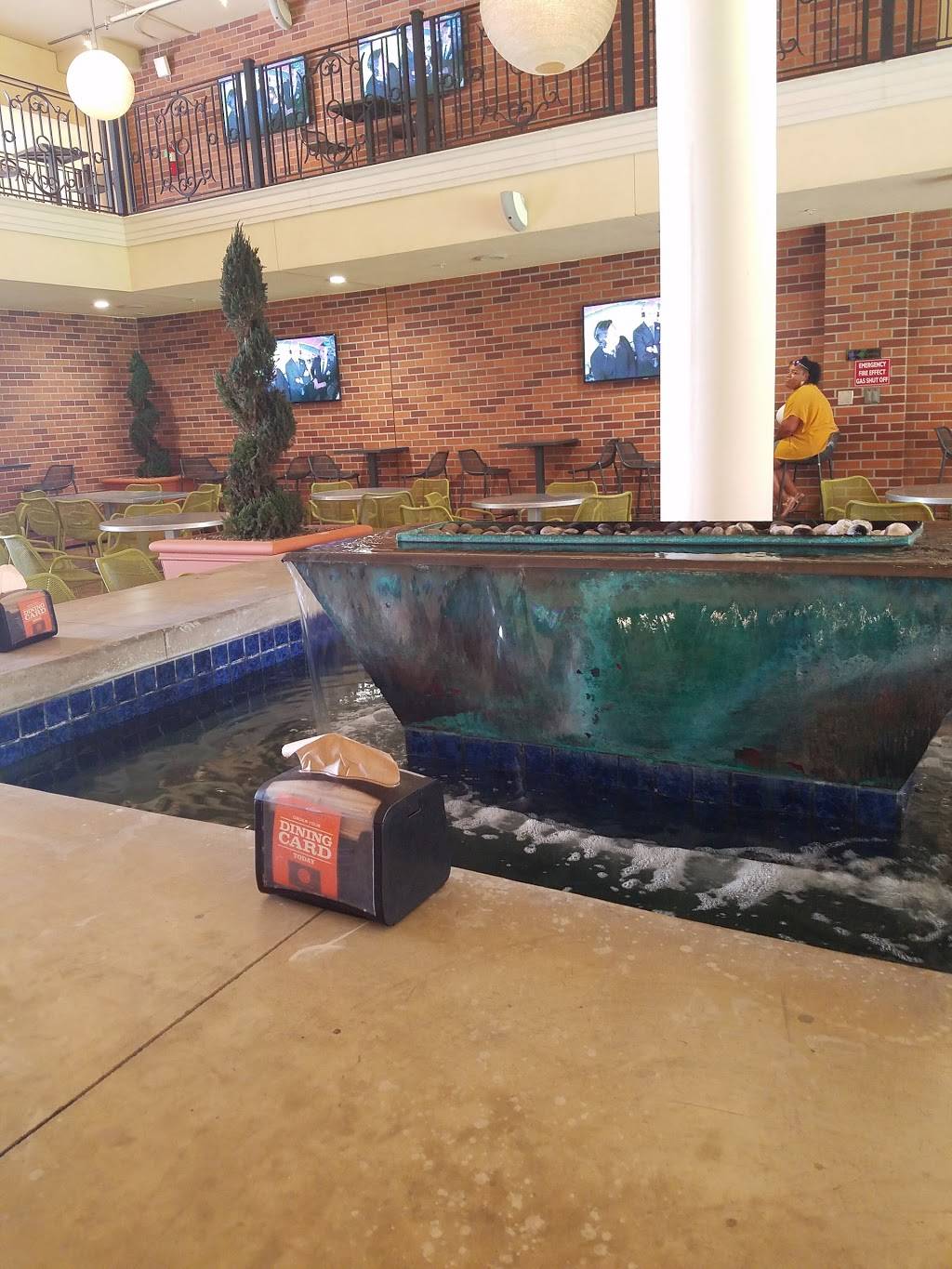 Central Kitchen at The Lorenzo | restaurant | 325-A W Adams Blvd, Los Angeles, CA 90007, USA | 2139082400 OR +1 213-908-2400