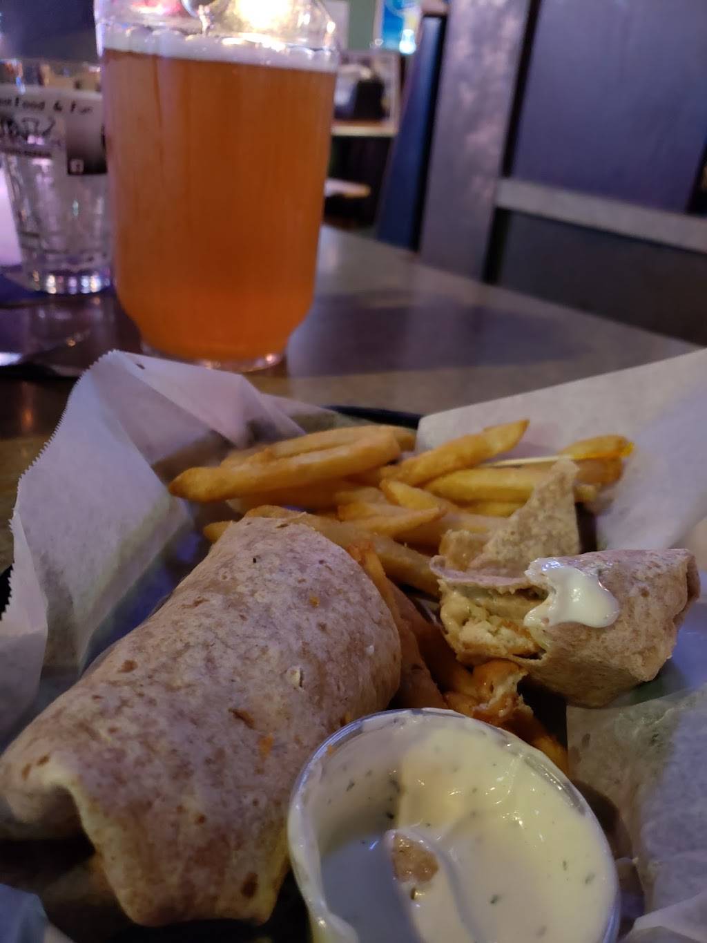 Lazy Oaf Lounge | night club | 1617 N Stoughton Rd, Madison, WI 53704, USA | 6084410370 OR +1 608-441-0370